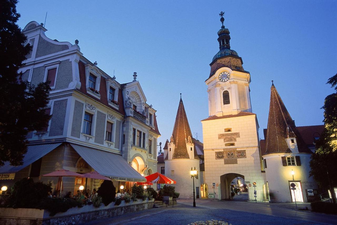 Hotel Gaestehaus Familie Trachsler Rohrendorf bei Krems Exterior foto